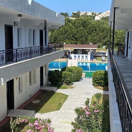 קוסדסי Palm Club Apart Otel מראה חיצוני תמונה