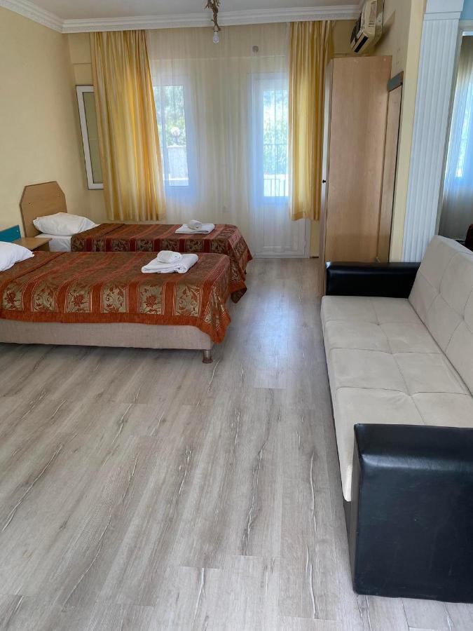קוסדסי Palm Club Apart Otel מראה חיצוני תמונה